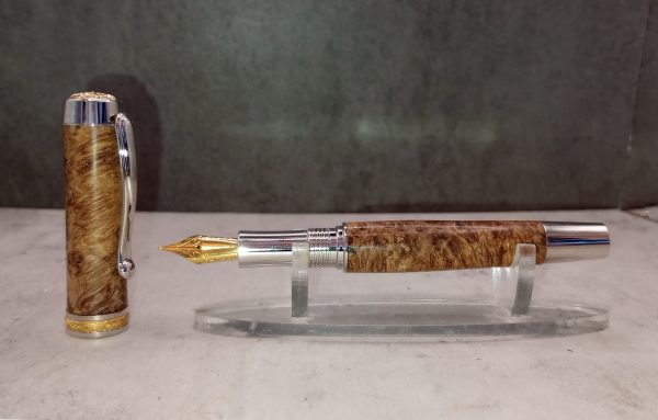 Artisan Statesman Pen: A Collector's Treasure Paladium & 22K