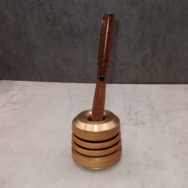 Elegant Brass Pen Holders, - Image 6