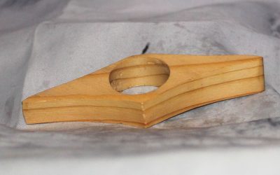 Handcrafted Wood Thumb Page Holders — Small & Large | Eco-Friendly Reading Accessories