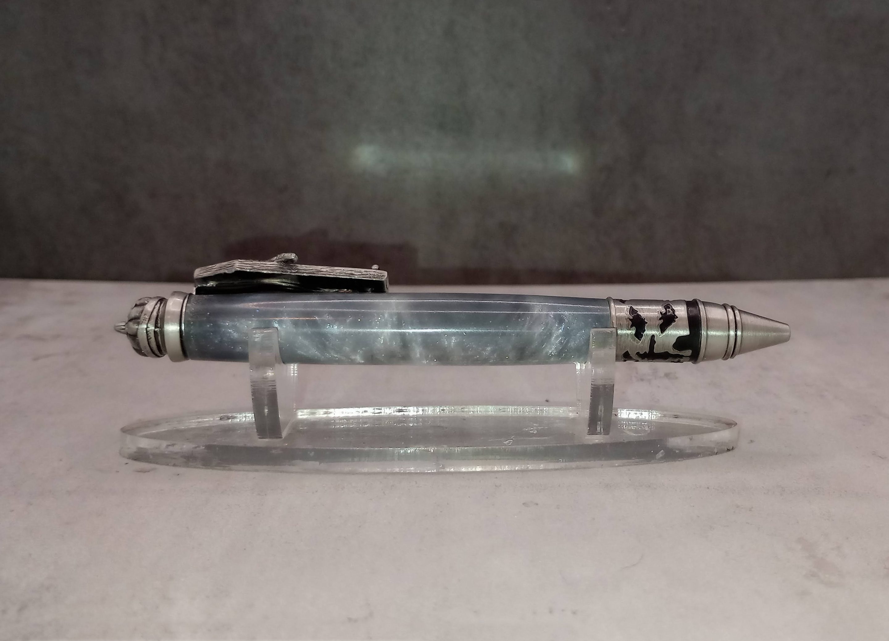 Haunted Halloween Pen